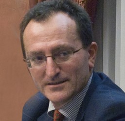 Ora o mai più. Il futuro dell’economia italiana dopo la grande paura Ora o mai più. Il futuro dell’economia italiana dopo la grande paura
