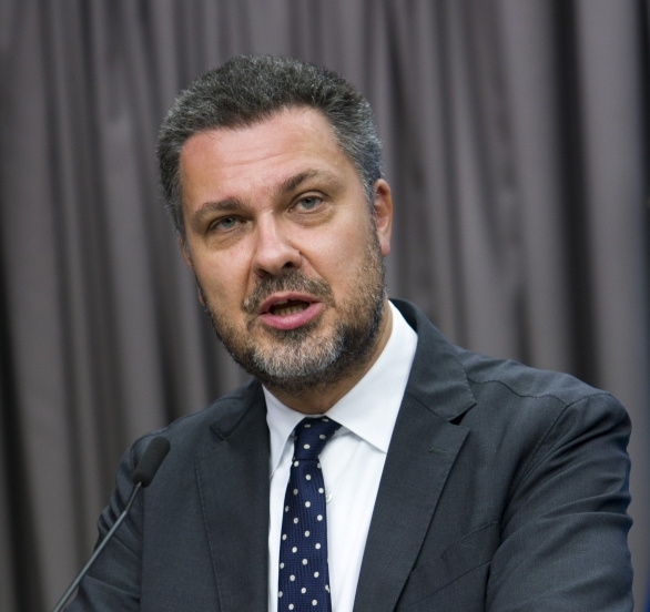Conversazione con Luca Visentini, segretario generale Ces, candidato alla guida della Ituc-Csi (Confederazione Sindacale Internazionale)